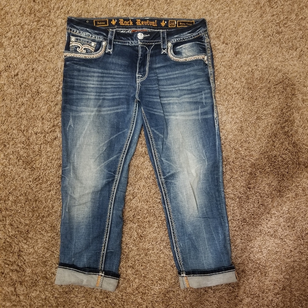 Rock Revival Cropped Jeans